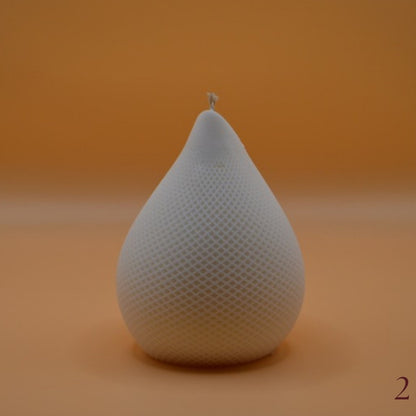 Hygges sculptural pillar candle